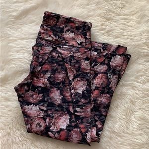 Lululemon Fast & Free Crops